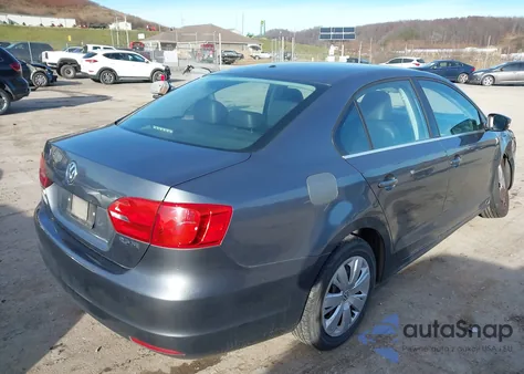 2013 Volkswagen Jetta 2.5L Se z USA, uszkodzony, nr VIN 3VWDP7AJ6DM380250
